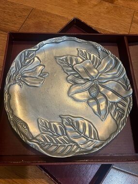 2001 Arthur Court magnolia flower serving plate made from aluminum